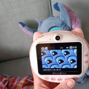 The kaleidoscope setting on the HelloBaby camera