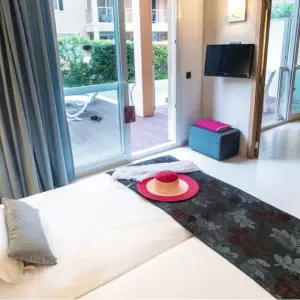 Holiday Village Majorca room