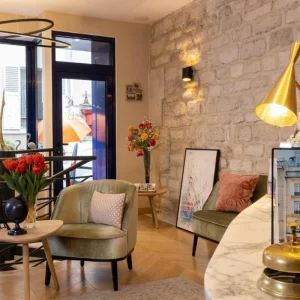 The lobby at the Hôtel des Arts Montmartre