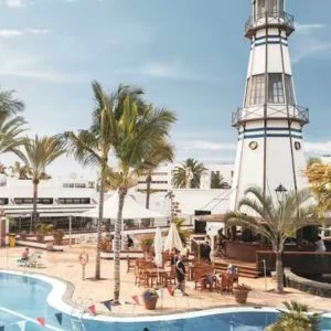 Hotel Fariones Lanzarote pool