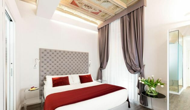 Hotel Navona bedroom