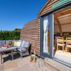 Humble Bee Farm Glamping terrace