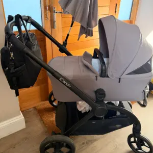 iCandy Core 2 with carrycot attached