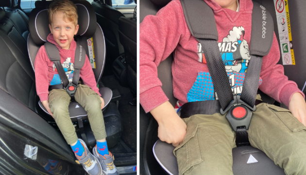 Child in Ickle Bubba Radial i-Size Plus 360 Spin Car Seat