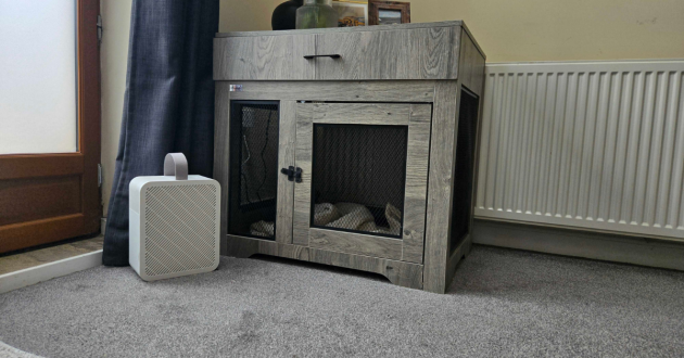 The IKEA UPPATVIND air purifier in the corner of a room