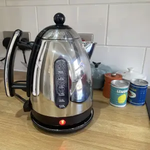 Testing picture of the Dualit Lite Kettle