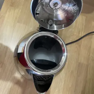 Testing picture of the Dualit Lite Kettle