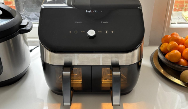 Instant Vortex Plus Dual Air Fryer in a real kitchen
