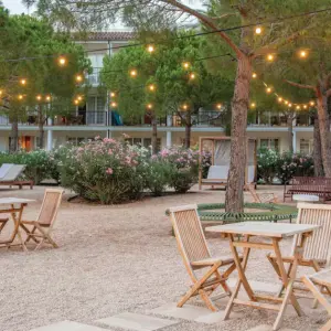 Inturotel Sa Marina outdoor tables and chairs