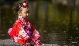 Japanese girl in traditional dress