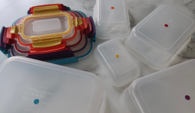 Joseph Joseph Nest Lock Rond 4-delige Bewaardozen Set, Ruimtebesparend, Luchtdichte, Lekvrije Deksel, 1L