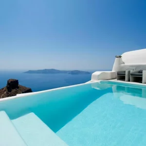 Kapari Natural Resort pool