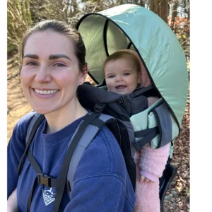 Mother and baby using Babymoov Moov & Hike Carrier