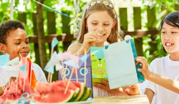 Kids party bags