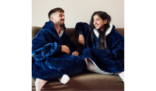 Kuddly Hoodie Blanket Twin Pack