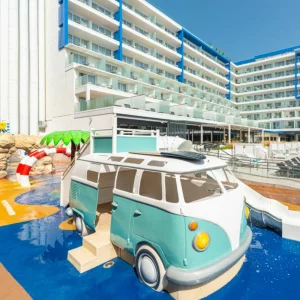 L'Azure Hotel pool