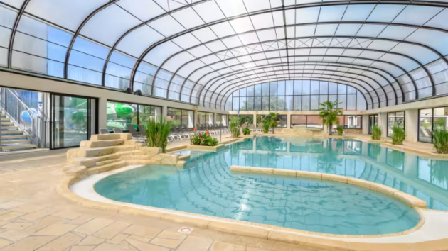 The indoor pool at Eurocamp La Croix du Vieux Pont