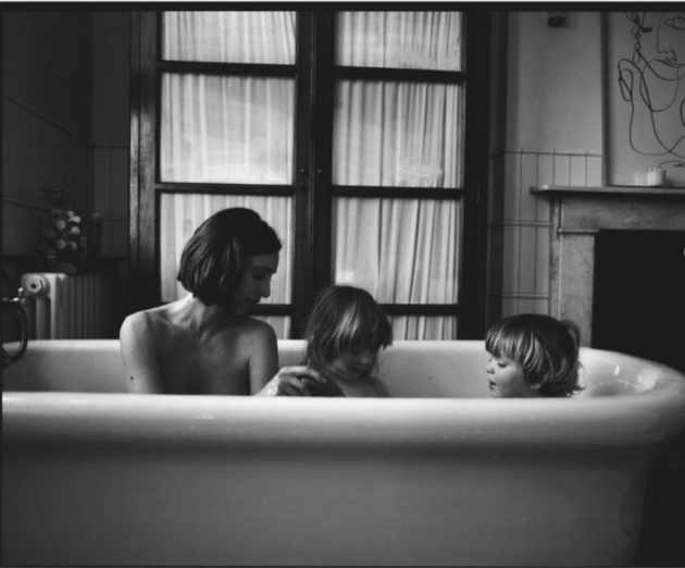 Laura Jackson and children