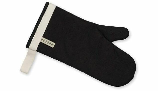Le Creuset oven gloves