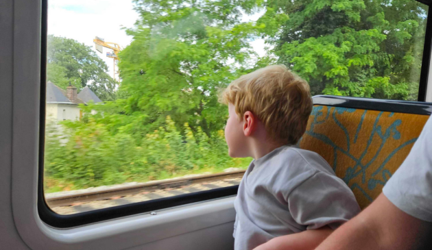 RER A train from Disney to Paris