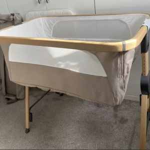 Silver Cross Lunar Bedside Crib