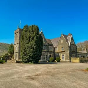 Maenan Abbey