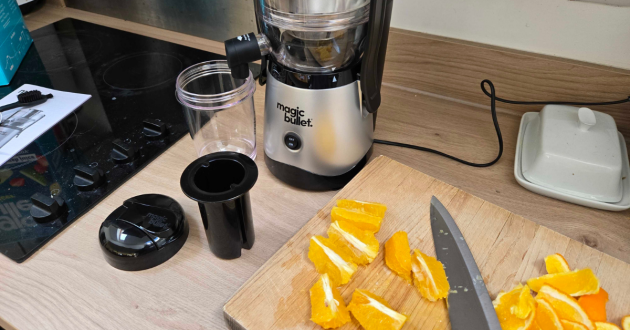 The magic bullet Mini Juicer during testing using oranges