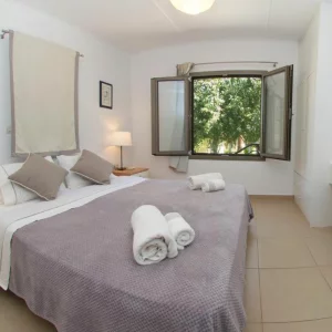 A bedroom at Marilia Villas, Lassi in Kefalonia