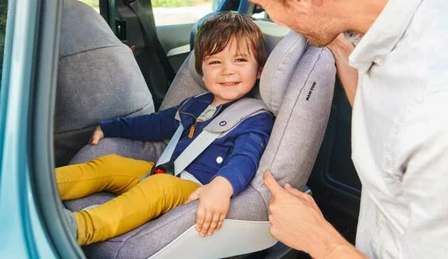 Maxi-cosi pearl car seat