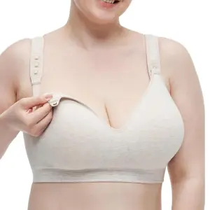 Mum using Momcozy Busty Cotton nursing bra