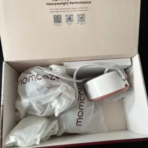 Momcozy V1 Pro Breast Pump in box