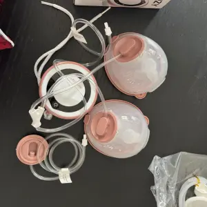 Momcozy V1 Pro Breast Pump in testing