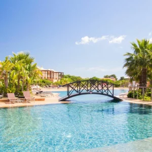 Monte Santo Resort pool