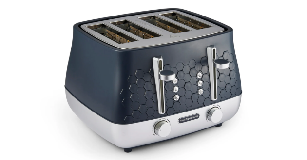 A product image of the Morphy Richards Cassini four-slice toaster