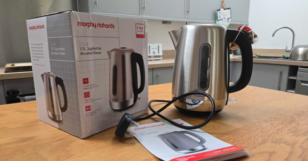 What's inside the box with the Morphy Richards Equip jug kettle
