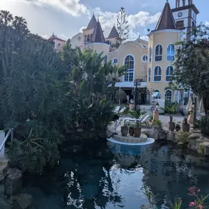 Bahia de Duque pool with surrounding plants