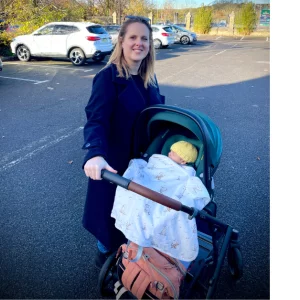 Mum pushing baby in UPPAbaby Vista V3