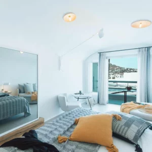 Mykonos Blanc room