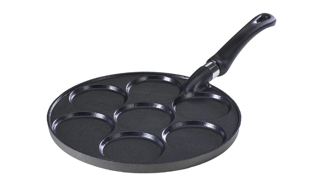 NordicWare pancake pan