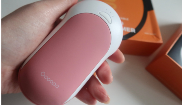 Ocoopa Hand Warmer, out the box and in use