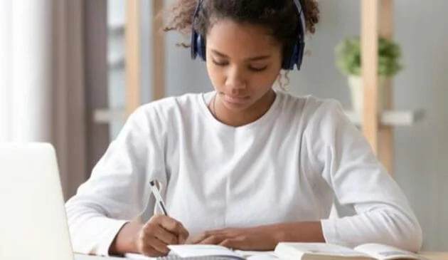 girl studying