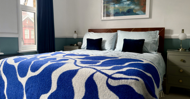 Bedding atop the Origin Hybrid Pro Mattress