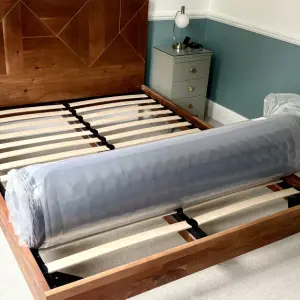 Unrolling the Origin Hybrid Pro Mattress