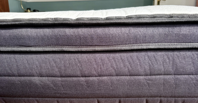 Side details of the Origin Hybrid Pro Mattress