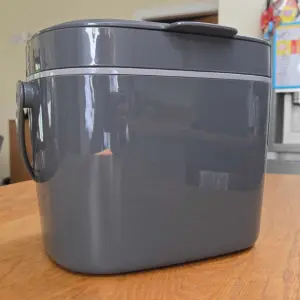 OXO Good Grips Easy-Clean Compost Bin