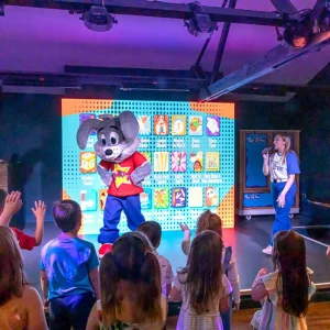 Park Holidays Silver Sands Holiday Park entertainment
