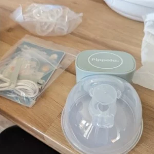 Pippeta LED Wearable Hands-free Breast Pump