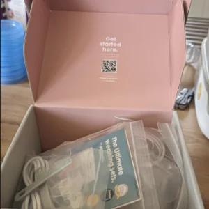 Pippeta LED Wearable Hands-free Breast Pump