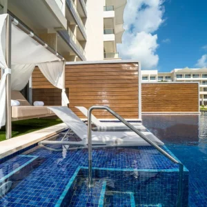 A pool room at Planet Hollywood Cancun