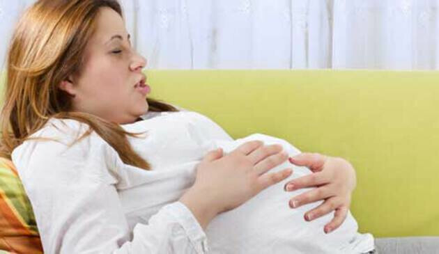 pregnant woman breathing